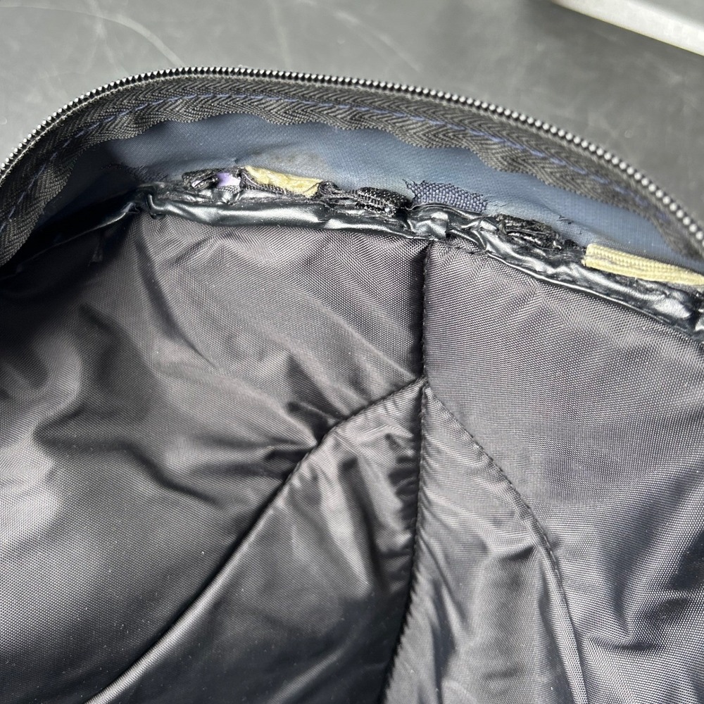 Eastsport Canvas Backpack Heritage Outdoor Rucksack Navy Blue Suede Trim School - Picture 15 of 15